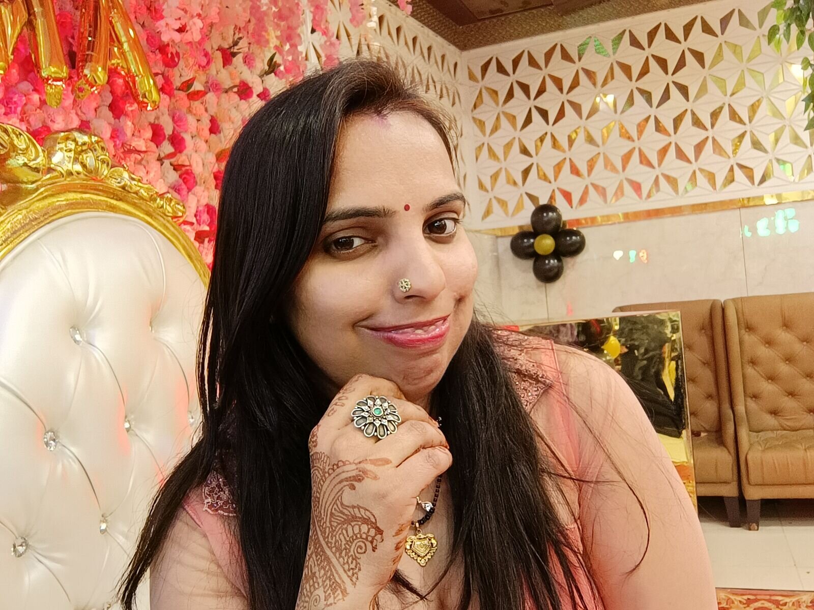 Free Live Sex Chat With DivyankaOceanfin