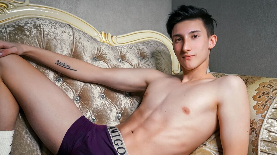 Free Live Sex Chat With AdrianLane