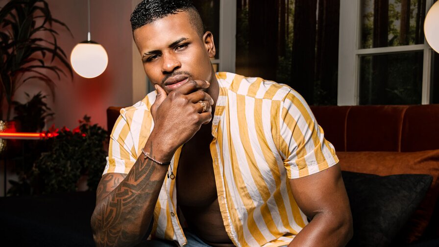 Free Live Sex Chat With AlejandroJones