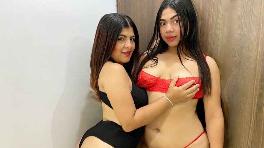 Free Live Sex Chat With AlisonAndMia