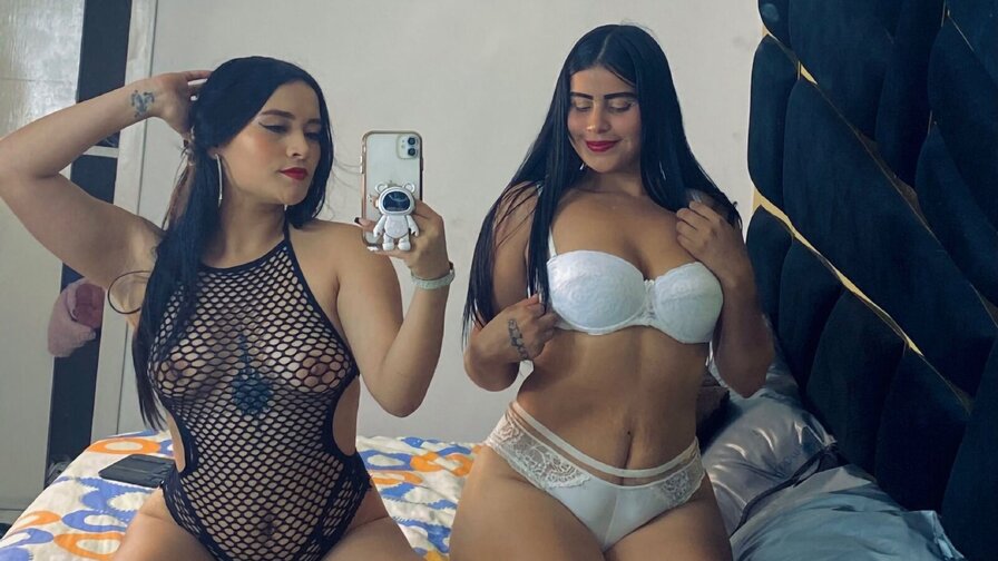 Free Live Sex Chat With AllisonFtSofia