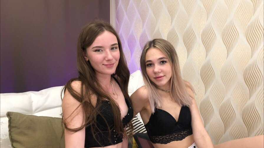 Free Live Sex Chat With AlmaAndAmy
