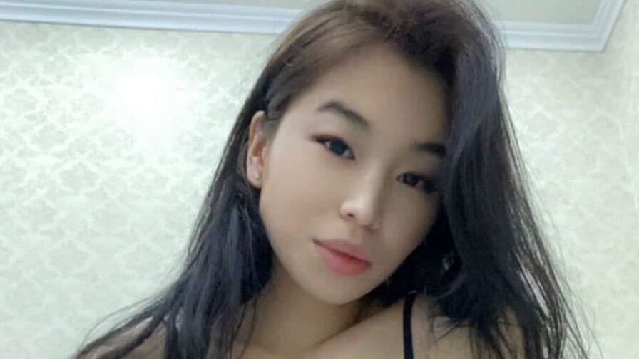 Free Live Sex Chat With AmeyaMoon