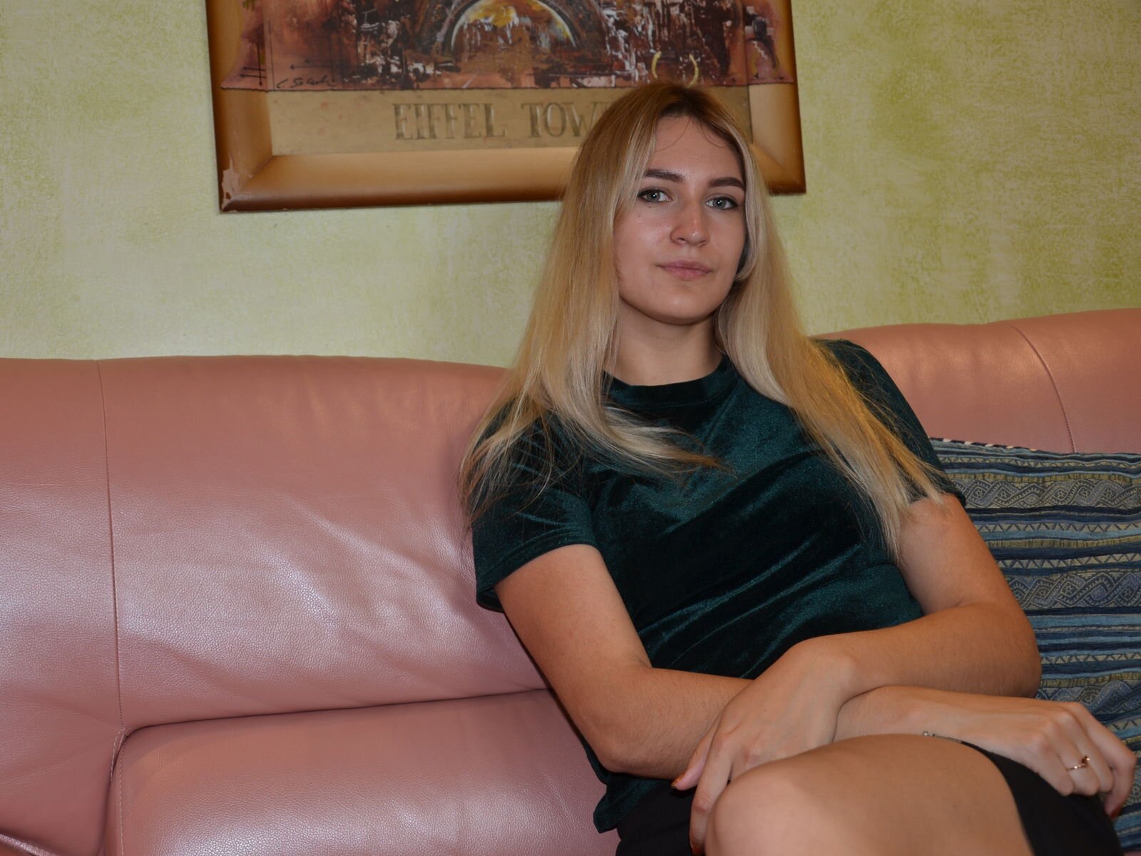 Free Live Sex Chat With Angeelinia