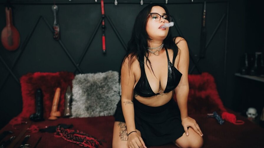 Free Live Sex Chat With CamilaDipatt