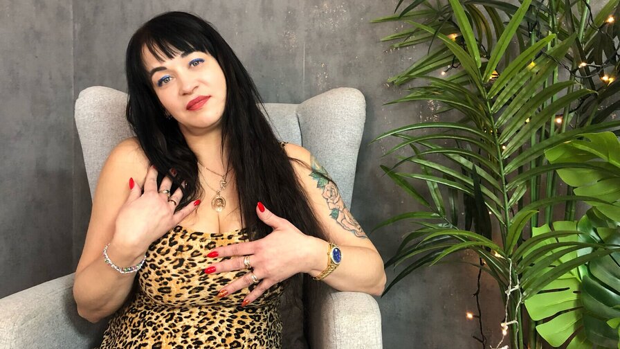 Free Live Sex Chat With CharloteFlorence