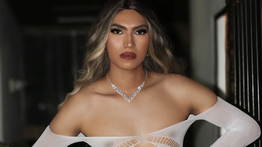 Free Live Sex Chat With CholeVersace