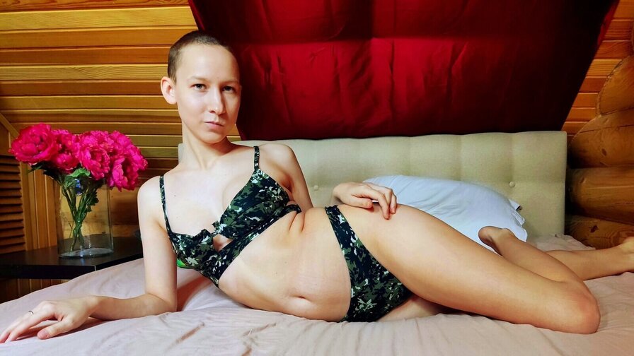 Free Live Sex Chat With CoralineSokolova
