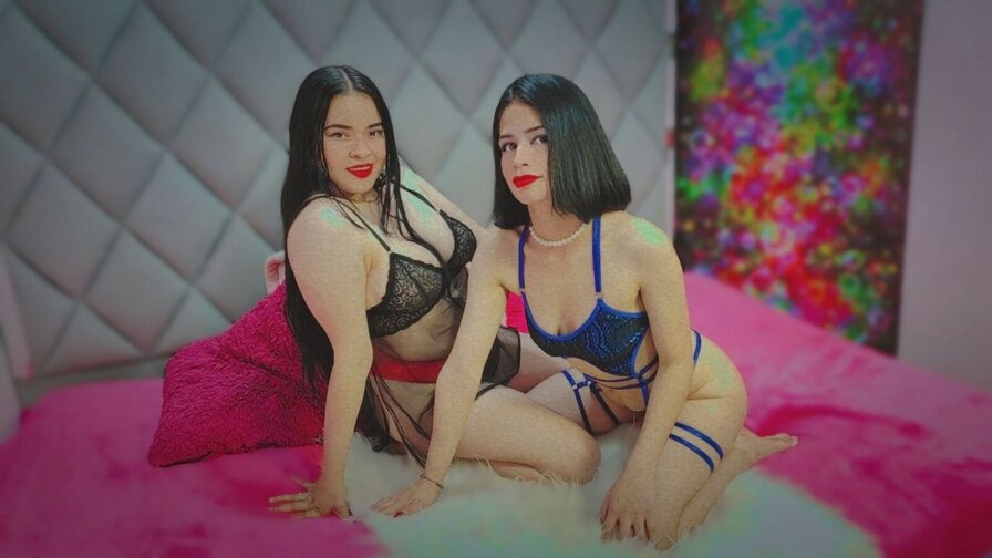 Free Live Sex Chat With DaianaAndKendall