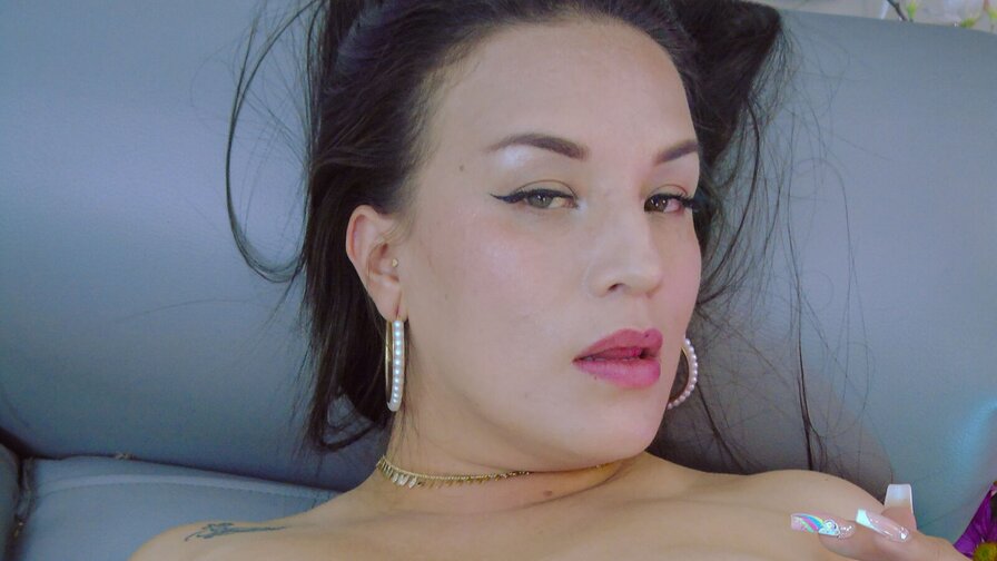 Free Live Sex Chat With DominacScarlett