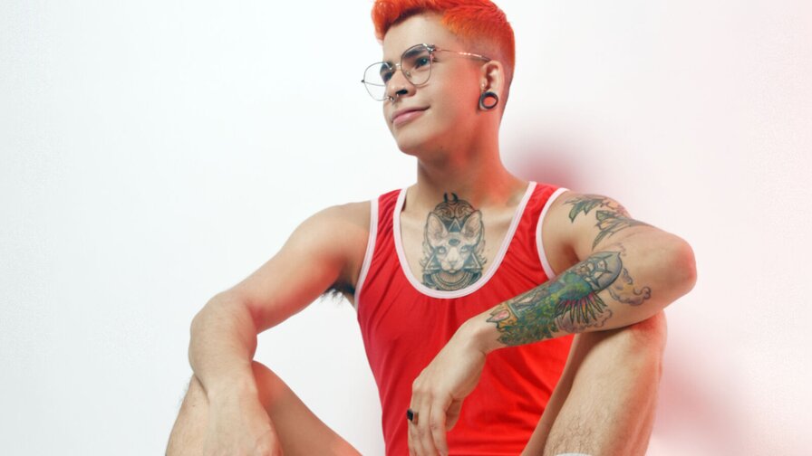 Free Live Sex Chat With EgonGillez