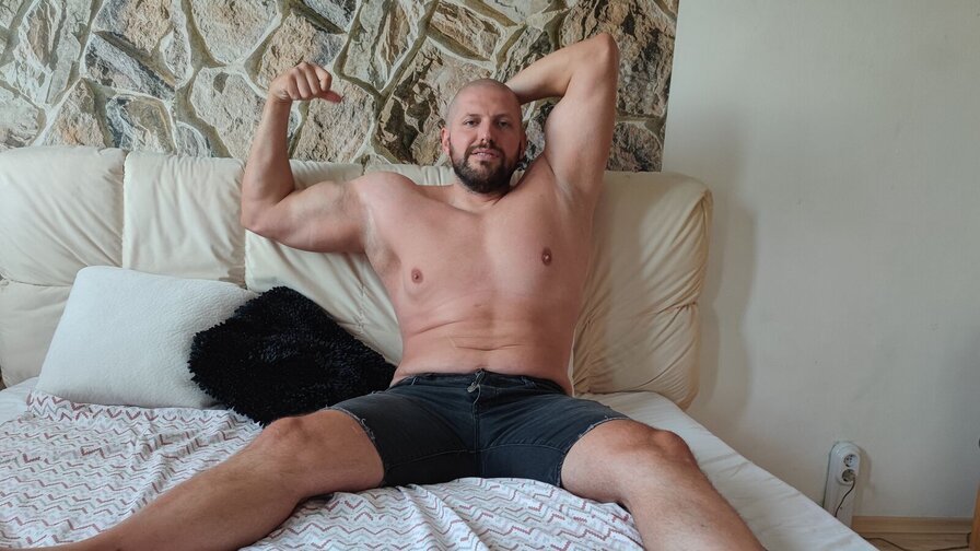 Free Live Sex Chat With GabrielMuscle