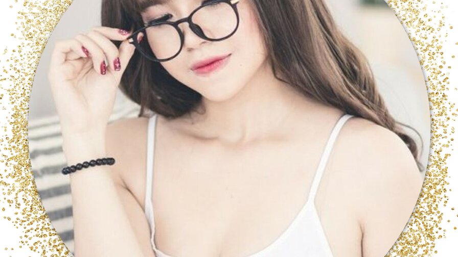 Free Live Sex Chat With HelenYong