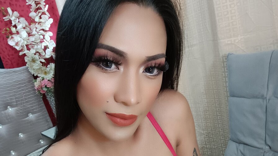 Free Live Sex Chat With IzsabellaGreen