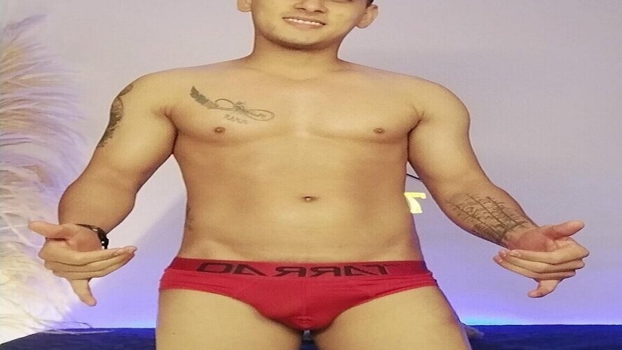 Free Live Sex Chat With JohnnySevilla