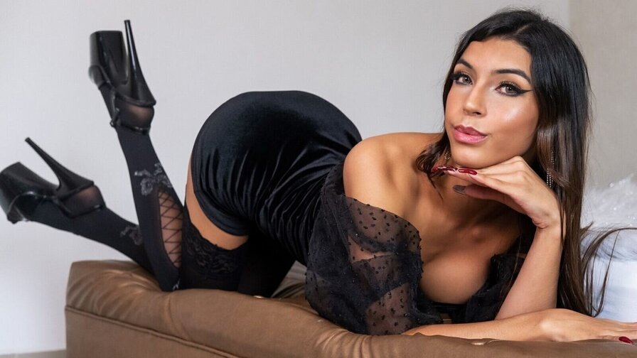 Free Live Sex Chat With KayleenGomez