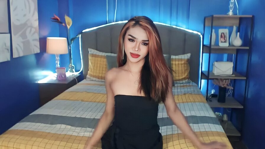 Free Live Sex Chat With KlaudiaCarzon