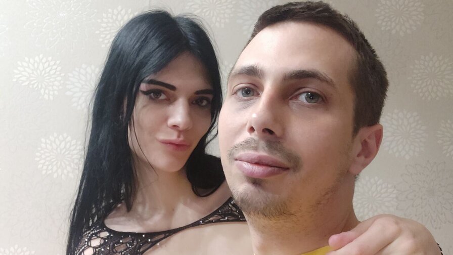 Free Live Sex Chat With KylieAndJacob