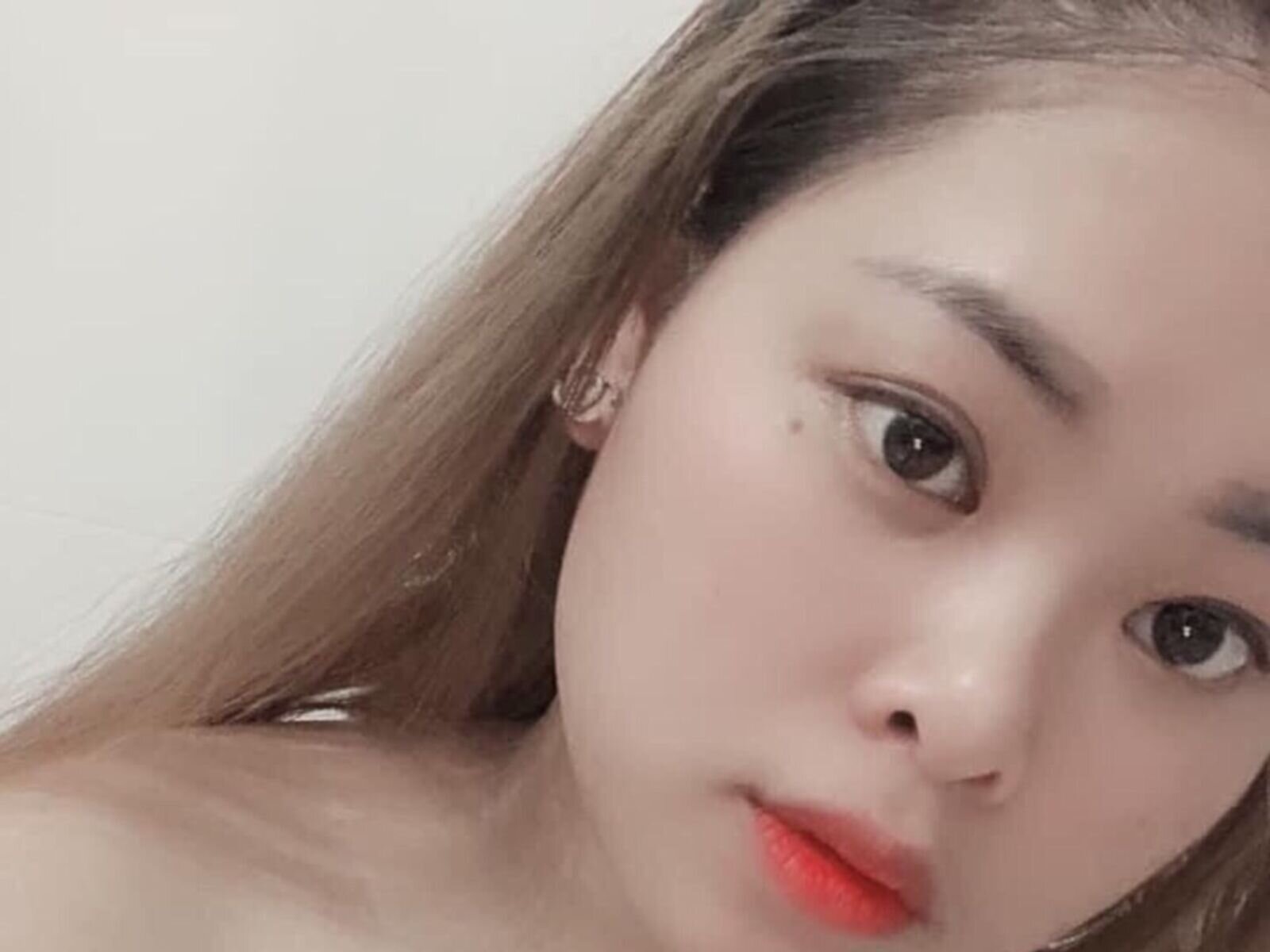 Free Live Sex Chat With KylieThuong