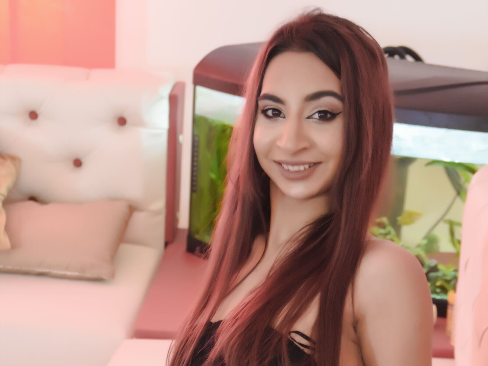 Free Live Sex Chat With LaraSalazar