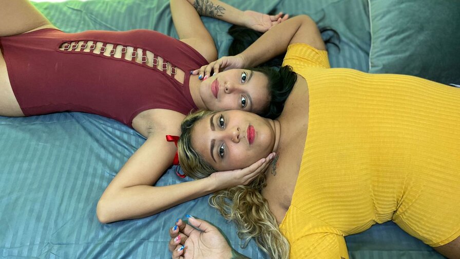 Free Live Sex Chat With LucyAndMia
