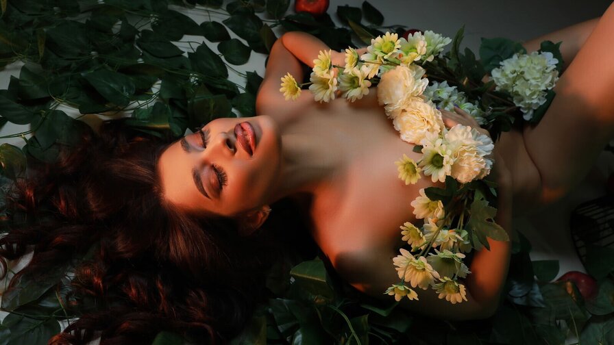 Free Live Sex Chat With LucyBlakes