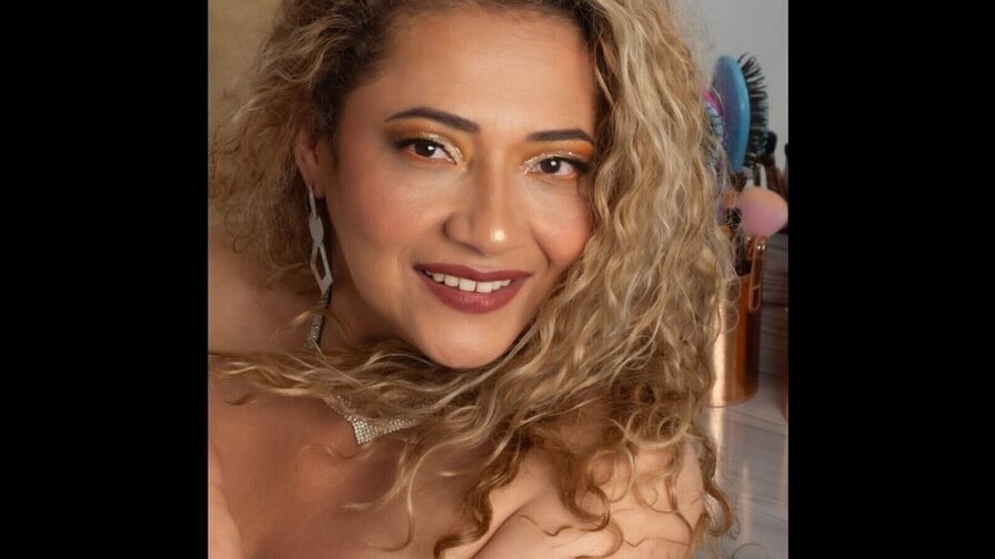 Free Live Sex Chat With MariaBarraza