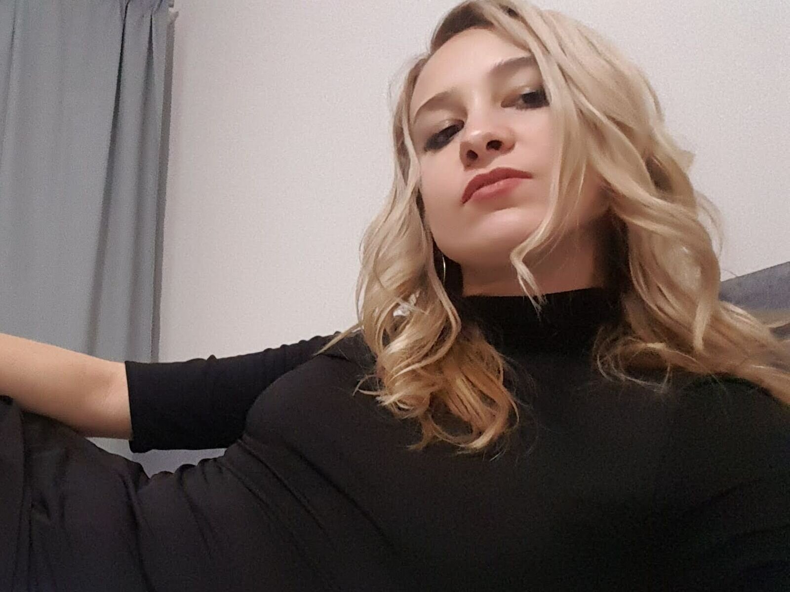 Free Live Sex Chat With MariaBogdanova