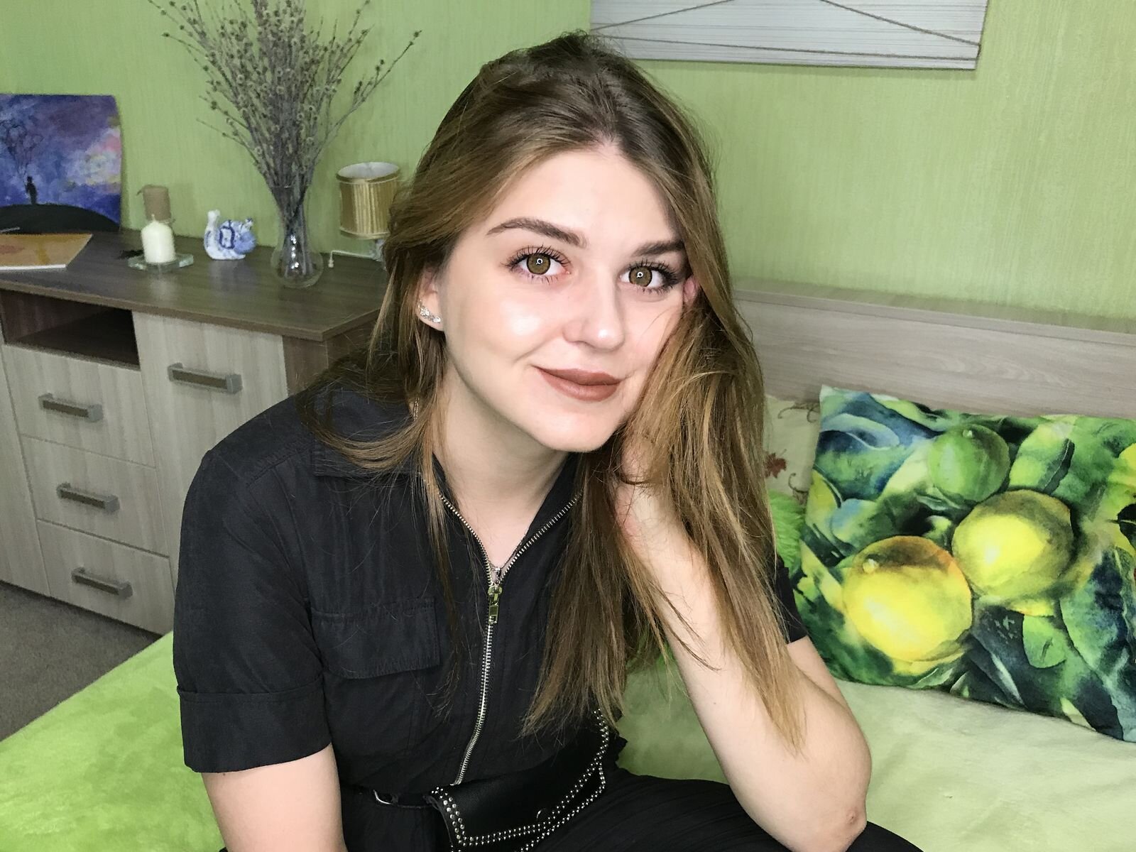 Free Live Sex Chat With MaryNovo