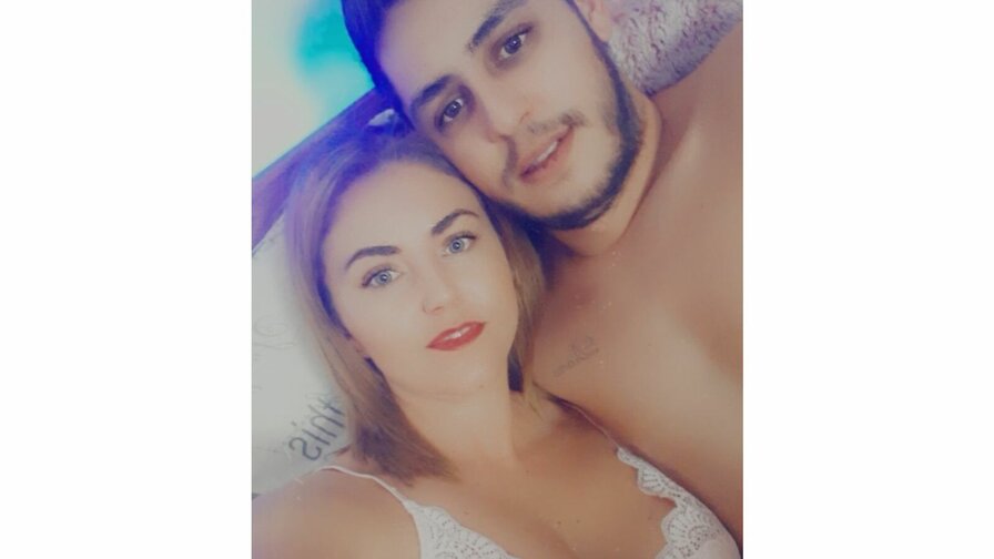 Free Live Sex Chat With MayaAndDomi