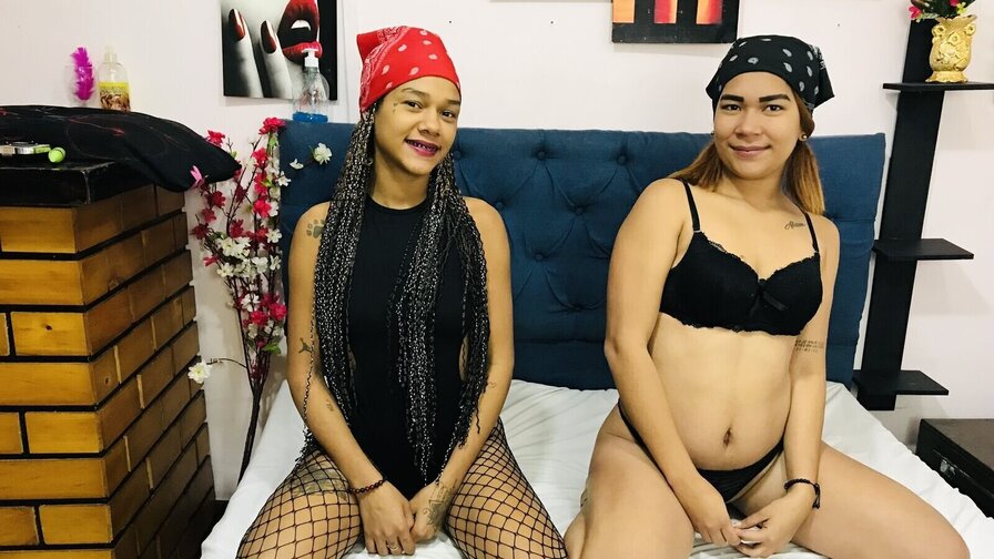 Free Live Sex Chat With NataliaAndDulce