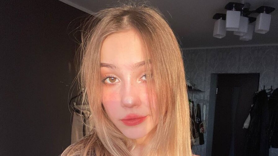 Free Live Sex Chat With NoreenCleverley