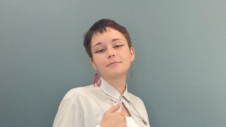 Free Live Sex Chat With OctaviaBracher