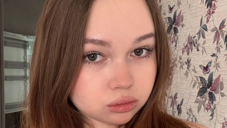 Free Live Sex Chat With OdetteAlford