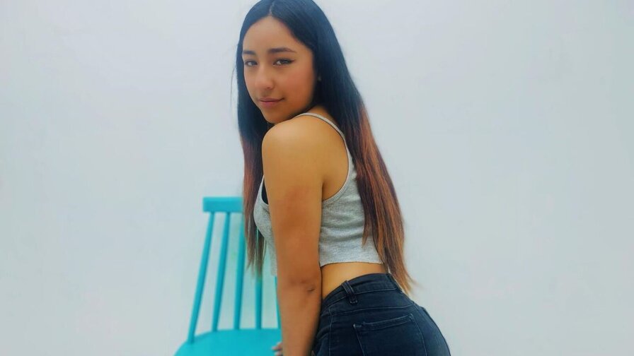 Free Live Sex Chat With OryanaSaenz