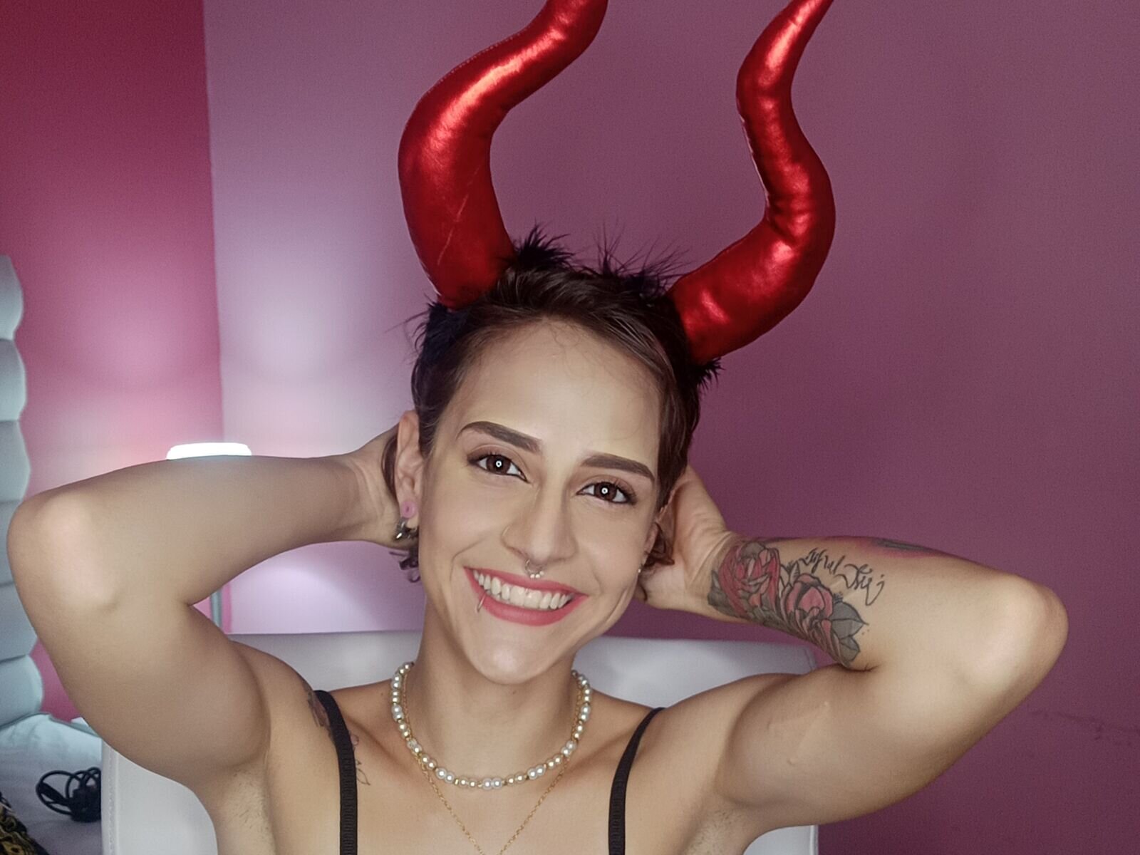 Free Live Sex Chat With PaulinaCorrea
