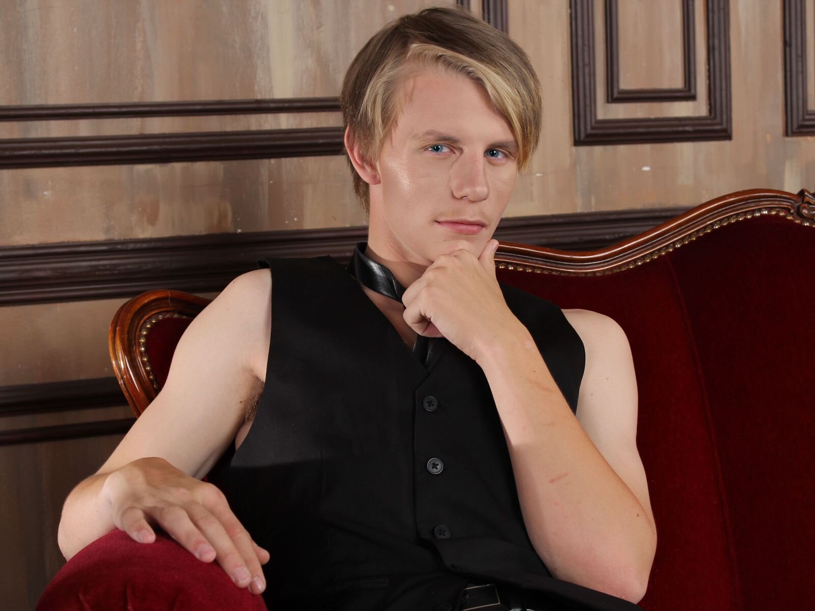 Free Live Sex Chat With RalfBlond