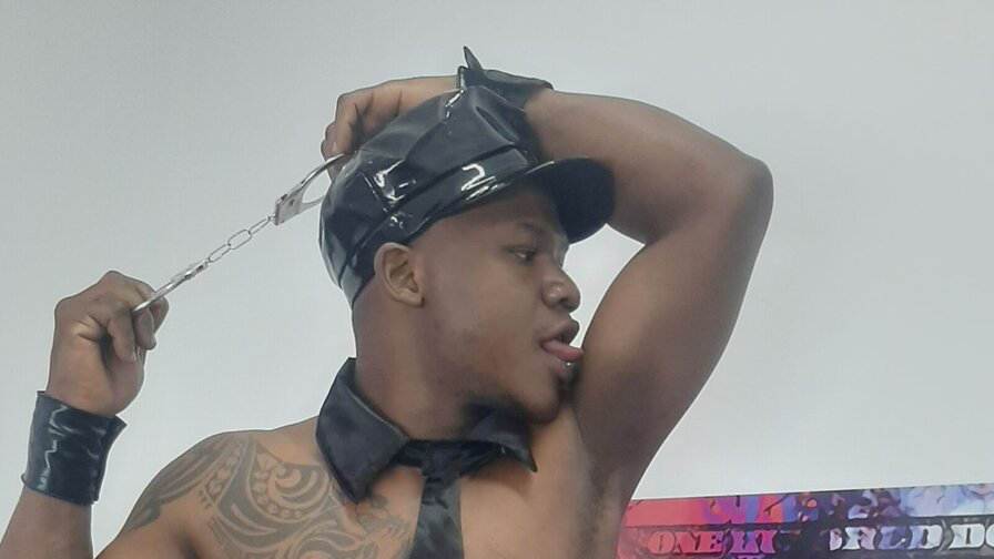Free Live Sex Chat With ReneBenitez