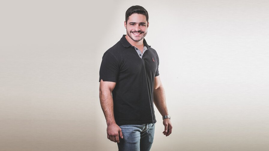 Free Live Sex Chat With RobertBrazil