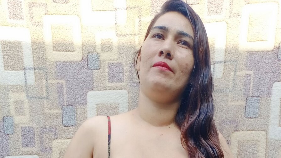 Free Live Sex Chat With SoniaSajid