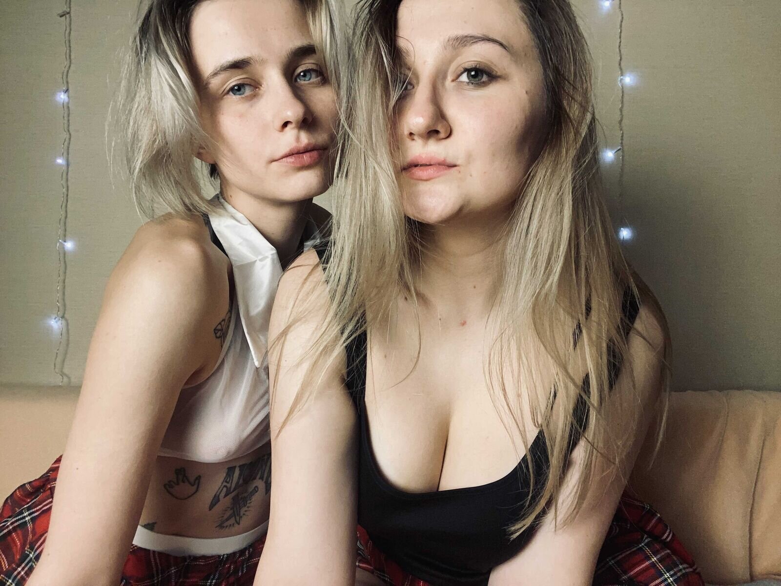 Free Live Sex Chat With SonyandAlice