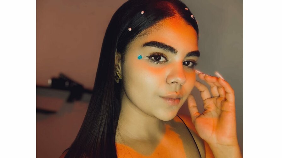 Free Live Sex Chat With StefannyMiller