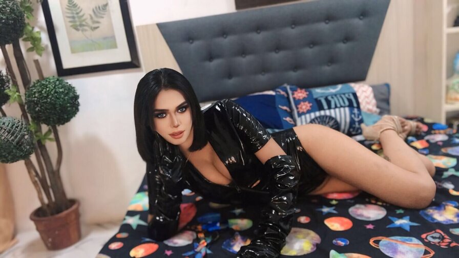 Free Live Sex Chat With TaralGonzales