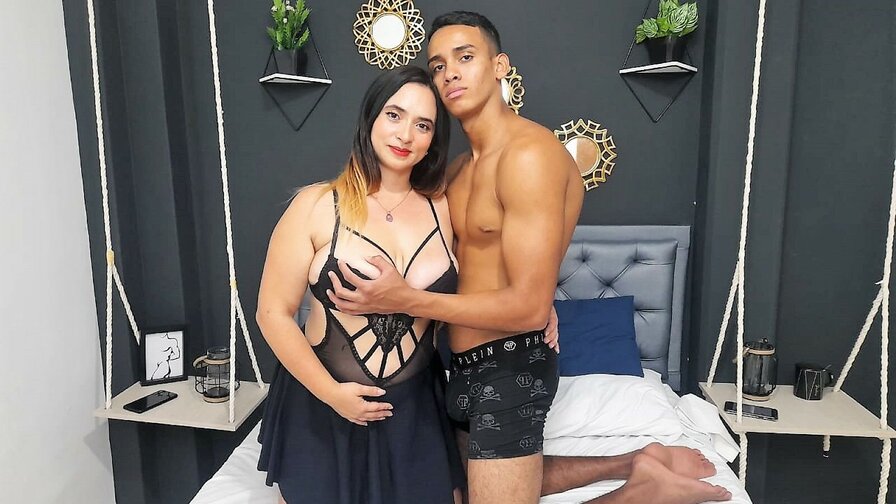 Free Live Sex Chat With TatianaAndAndrew