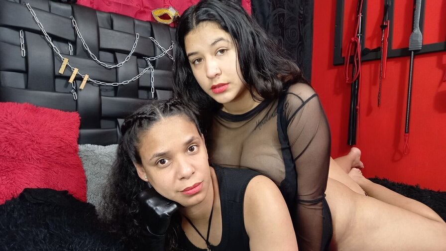 Free Live Sex Chat With VanessaAndCarol