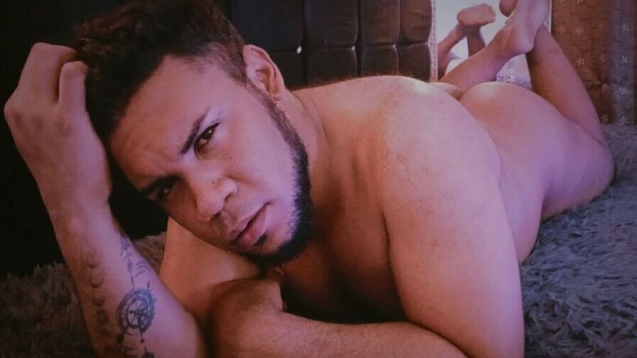 Free Live Sex Chat With XavierTrujillo